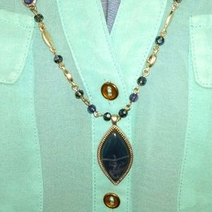 3-8-14 tag says vintage American blue pendant & oborbs Silverstone a little wear